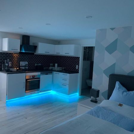 Modern Renovated Apartment Suited For Business Consultants - In Close Distance To Dt, Dhl And Un Campus - Reserved Parking Bonn Ngoại thất bức ảnh