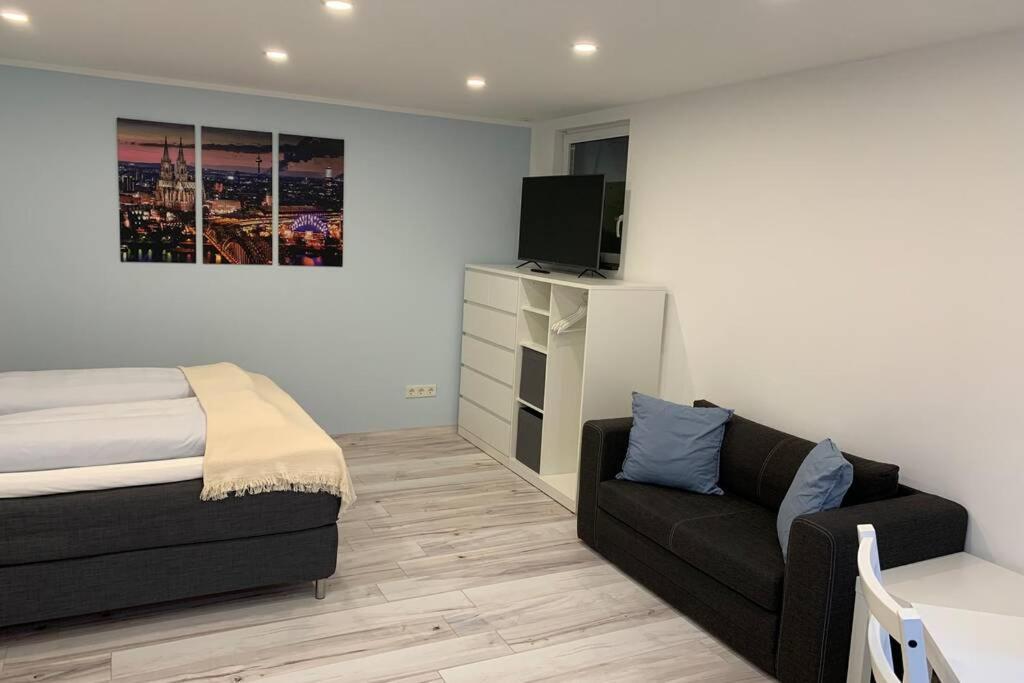 Modern Renovated Apartment Suited For Business Consultants - In Close Distance To Dt, Dhl And Un Campus - Reserved Parking Bonn Ngoại thất bức ảnh