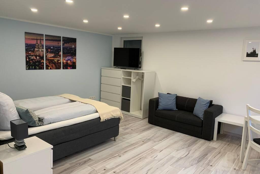 Modern Renovated Apartment Suited For Business Consultants - In Close Distance To Dt, Dhl And Un Campus - Reserved Parking Bonn Ngoại thất bức ảnh